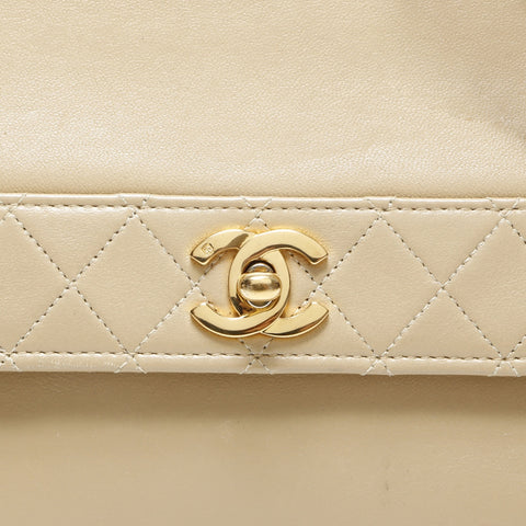 CHANEL No. 1 1989-1991 Lambskin Flap Chain Diamond Stitch Shoulder Bag beige WS23158