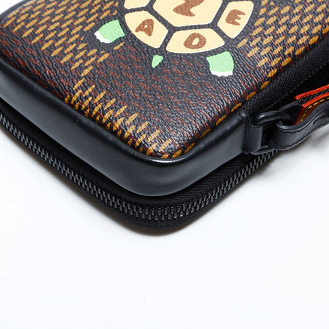 LOUIS VUITTON x Nigo 2021-2025 Damier Giant Double Phone Pouch Shoulder Bag Brown WS23178