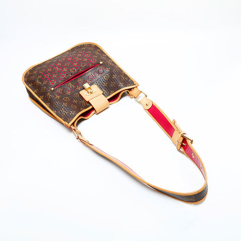 LOUIS VUITTON 2006 Monogram Perfo Musette Umhängetasche Braun WS23190