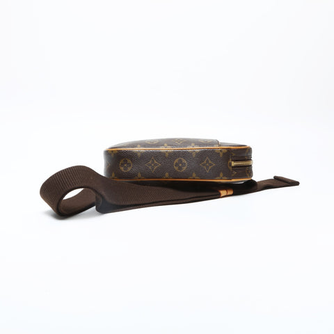 LOUIS VUITTON 2004 Monogram Pochette Gange Waist bag Brown WS23198