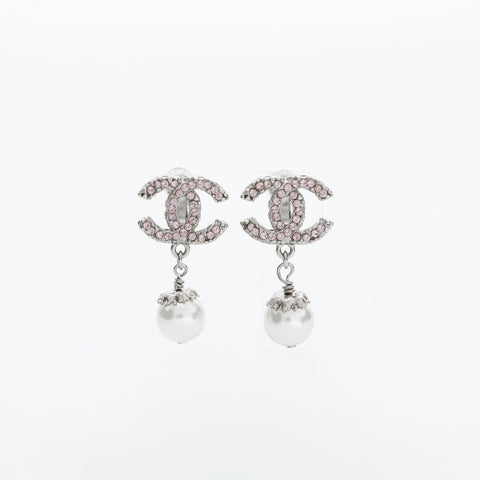 CHANEL A13C 2013 COCO Mark Rhinestone Pearl Drop Earring Silver WS23201