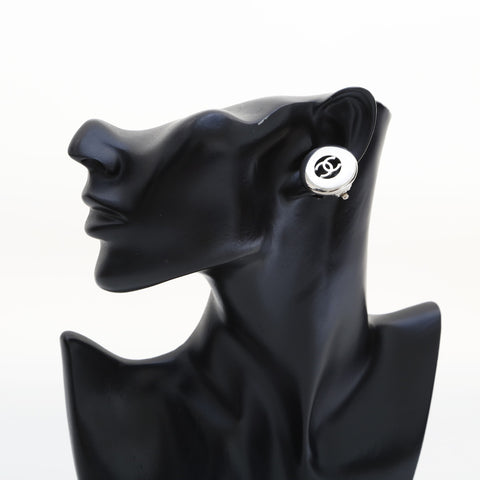 CHANEL 97P 1997 COCO Mark Round Earring Silver WS23204