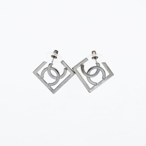 CHANEL A23B 2023 Square COCO Mark Pierce Silver WS23211