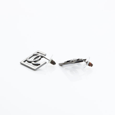 CHANEL A23B 2023 Square COCO Mark Pierce Silver WS23211