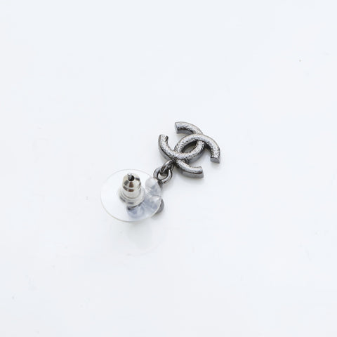 CHANEL B23A 2023 COCO Mark Rhinestone Drop Pierce Silver WS23212