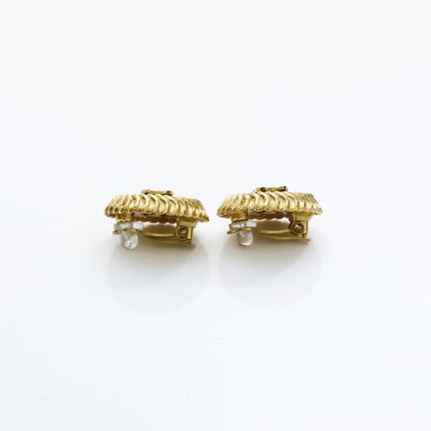CHANEL 95P 1995 COCO Mark Round Earring gold WS23216