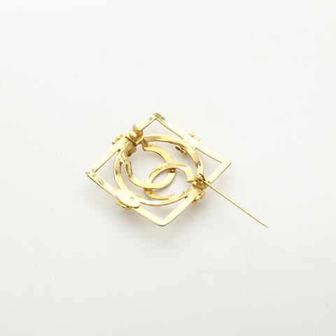 CHANEL 2cc9 1994 COCO Mark Square Brooch gold WS23258