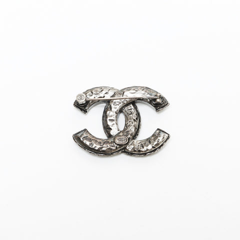 CHANEL C21A 2021 COCO Mark Gunmetal Rhinestone Brooch Silver WS23264