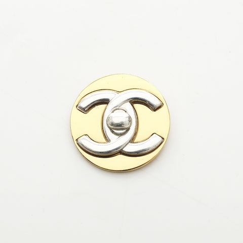 CHANEL 97P 1997 Turnlock COCO Mark Brooch gold WS23271