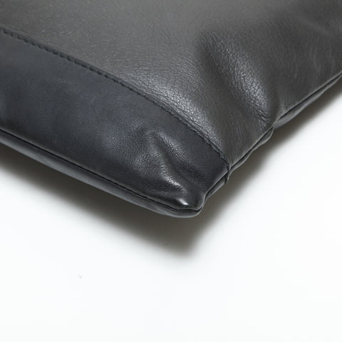 BALENCIAGA M leather clip logo Clutch bag black WS23283