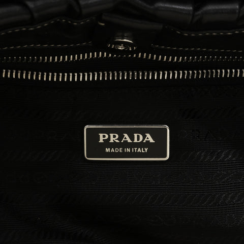 PRADA leather Shoulder Bag black WS23302
