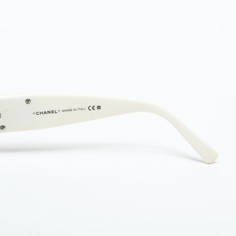 CHANEL Rhinestone COCO Mark sunglasses White black WS23413