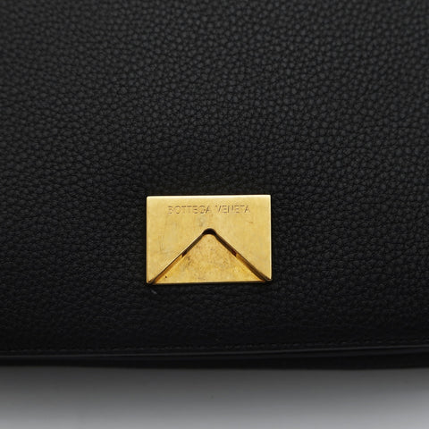 BOTTEGAVENETA Leather Mount Envelope Chain Shoulder Bag black WS23459