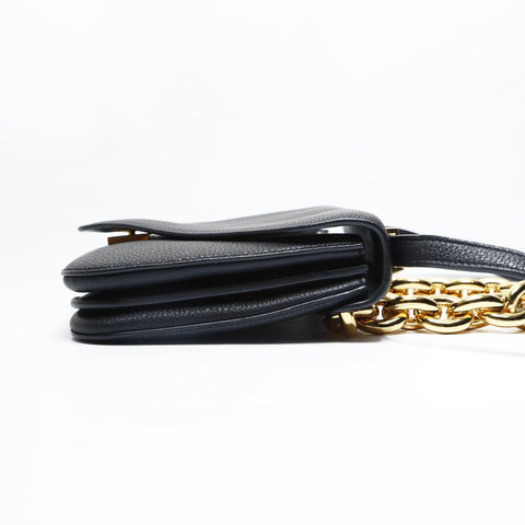 BOTTEGAVENETA Leder-Umschlag-Ketten-Umhängetasche schwarz WS23459