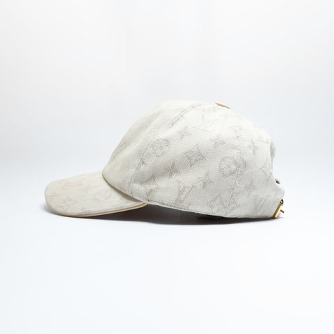 LOUIS VUITTON Be My Cap Monogram Adjustable cap beige WS23464