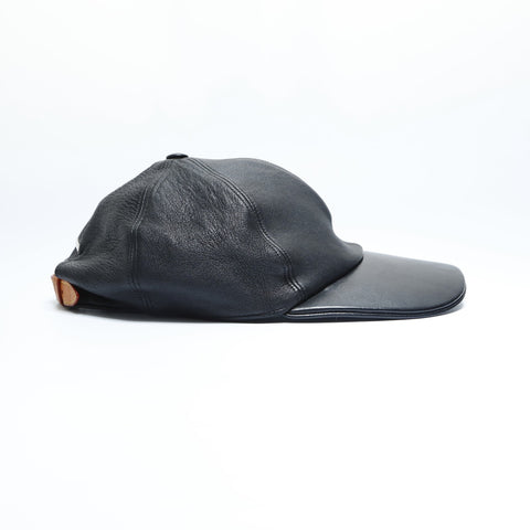 LOUIS VUITTON leather cap black WS23465