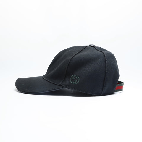 GUCCI Canvas Large cap black WS23467