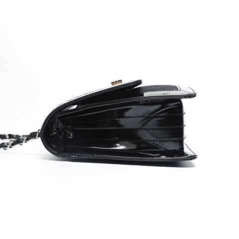CHANEL No. 6 2000-2002 Canvas 2.55 Patent Leather Chain Shoulder Bag black WS23472