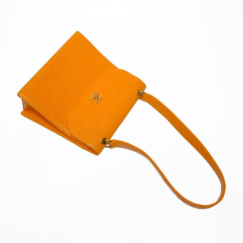 CHANEL No. 5 1997-1999 Diamond Caviar Turnlock COCO Mark Shoulder Bag Orange WS23474