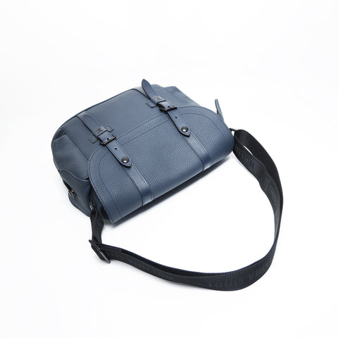 LOUIS VUITTON 2021-2025 Christopher Messenger Shoulder Bag Navy WS23478
