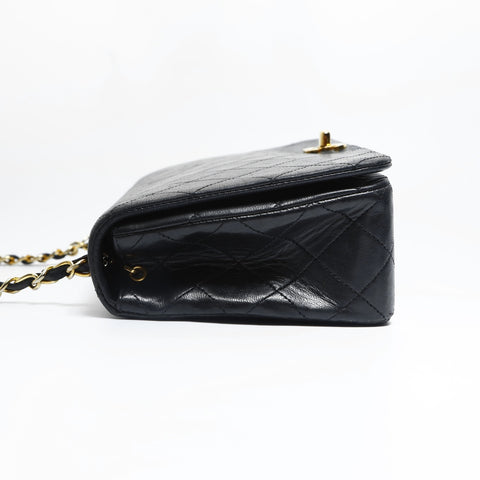 CHANEL No. 1 1989-1991 Full Flap Lambskin Matelasse Chain Shoulder Bag black WS23484