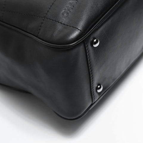 CHANEL No. 7 2002-2003 Chocobar Lambskin Bowling Bag Handbag black WS23486