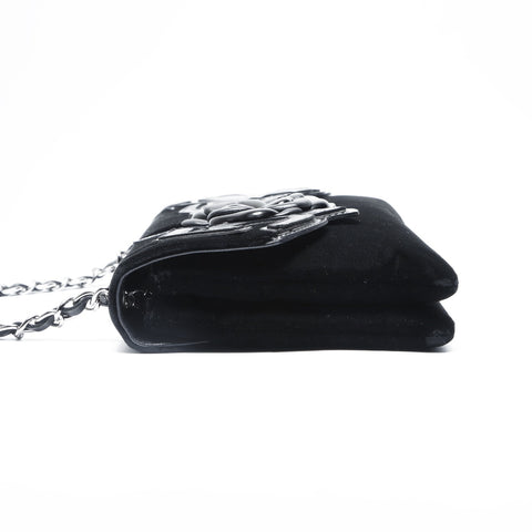 CHANEL 10 Series 2005-2006 Velour Camellia Single Chain Shoulder Bag black WS23489