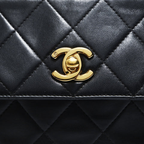 CHANEL No. 3 1994-1996 Turnlock Square Matelasse Lambskin Camera Shoulder Bag black WS23498