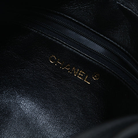 CHANEL No. 2 1992-1994 Diamond Stitch Matelasse Tassel Camera Bag Shoulder Bag black WS23500