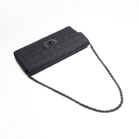 CHANEL No. 6 2000-2002 New Travel Line Chocolate Bar Nylon Canvas Shoulder Bag black WS23502