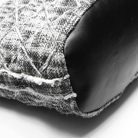CHANEL wool tweed Tote Bag Black White WS23505