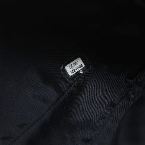 CHANEL No. 7 2002-2003 Caviar COCO Mark Half Moon Matelasse Shoulder Bag black WS23506