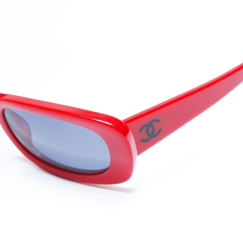 CHANEL COCO Mark sunglasses Black red WS23510