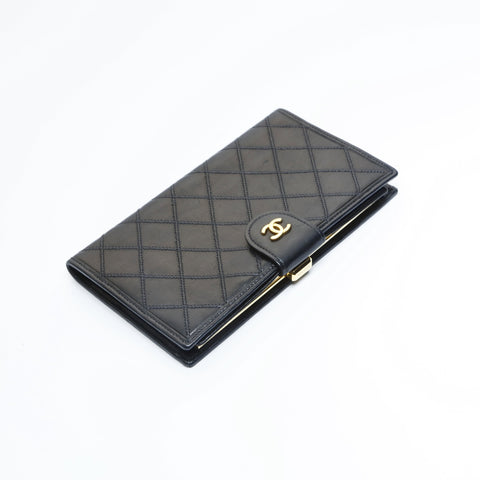 CHANEL Bicolore Lambskin Purse black WS23557