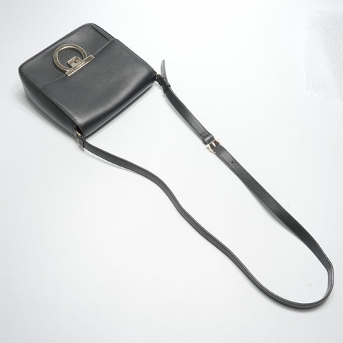 Salvatore Ferragamo Gancini Square Leather Shoulder Bag black WS23565