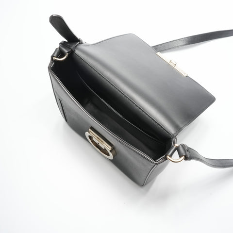 Salvatore Ferragamo Gancini Square Leather Shoulder Bag black WS23565