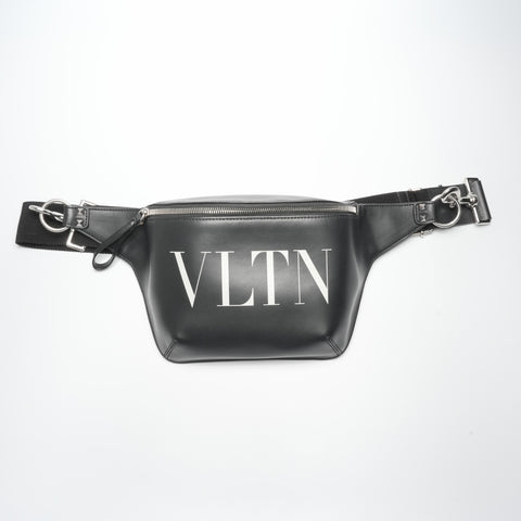 VALENTINO VLTN logo leather Shoulder Bag black WS23578