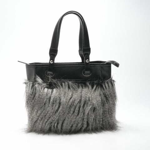 CHANEL 14th 2010-2011 Paris Beer Ritz Far Handbag black WS23579