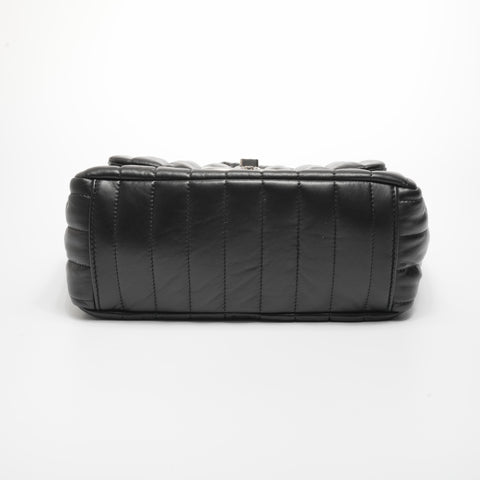 BALENCIAGA MANACO gepolsterte Umhängetasche aus gestepptem Leder mit einem Gürtel schwarz WS23584