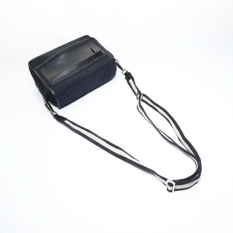 GUCCI GG canvas Shoulder Bag black WS23596