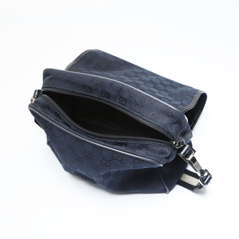 GUCCI GG canvas Shoulder Bag black WS23596