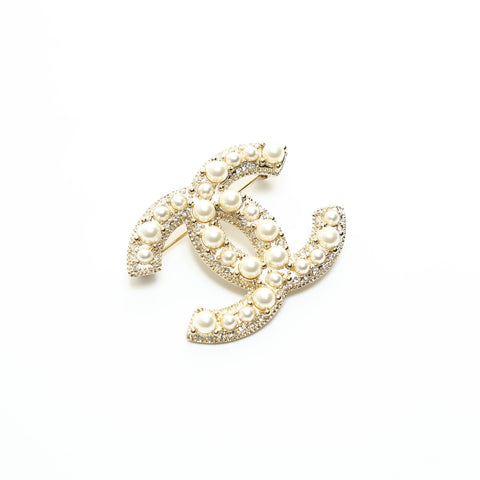 CHANEL B17V COCO Mark Pearl 2017 Brooch gold WS23605