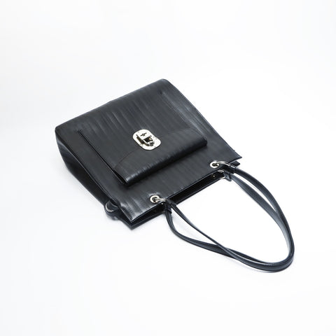 Salvatore Ferragamo leather Shoulder Bag black WS23640