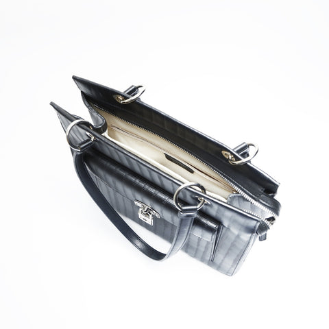 Salvatore Ferragamo leather Shoulder Bag black WS23640