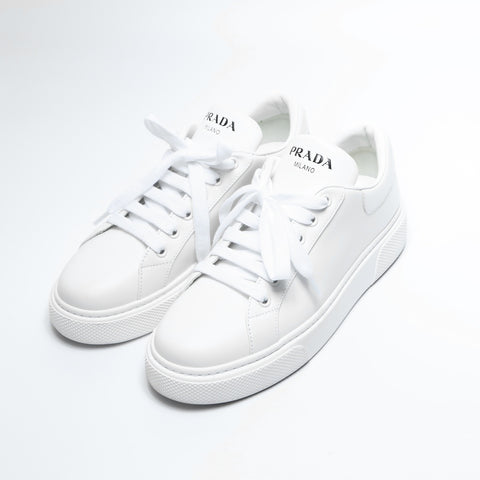 PRADA Logo Print Leather Low-Cut 37.5 9.6