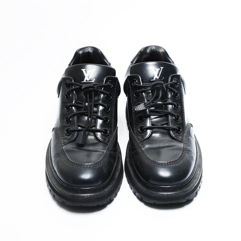 LOUIS VUITTON Derby Monogram Low-Cut 5 1/2 9.8" sneakers leather black WS23664