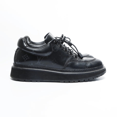 LOUIS VUITTON Derby Monogram Low-Cut 5 1/2 9.8" sneakers leather black WS23664