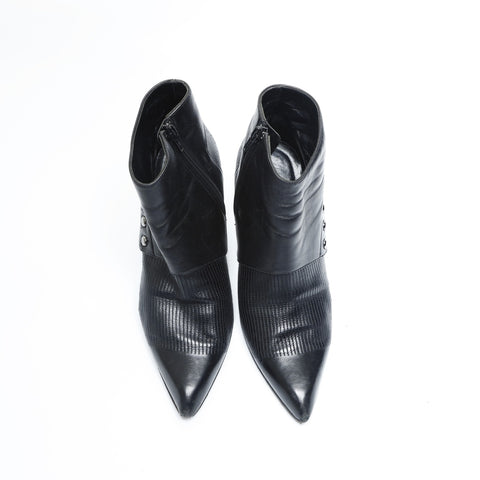 CHANEL Leather heel 3.3" side zip 35 8.7" pumps boots leather black WS23665