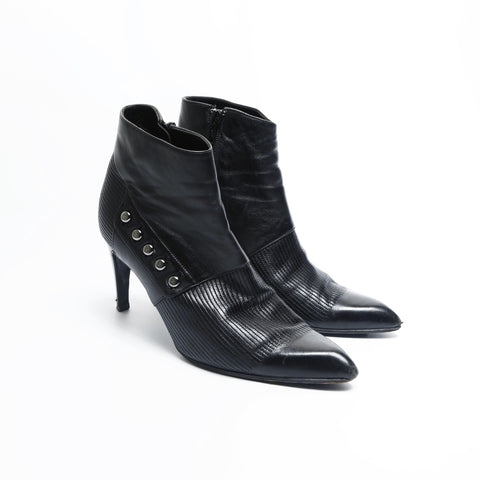 CHANEL Leather heel 3.3" side zip 35 8.7" pumps boots leather black WS23665