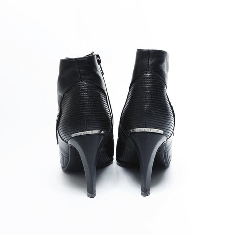 CHANEL Leather heel 3.3" side zip 35 8.7" pumps boots leather black WS23665